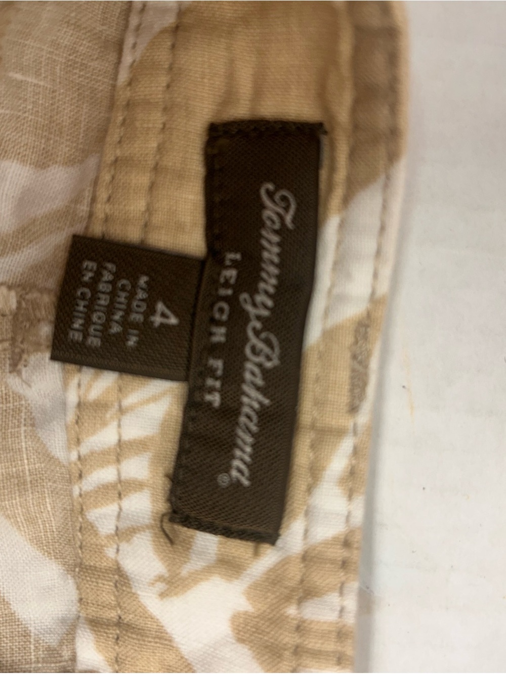 Tommy Bahama Beige and White Leaf-Print Linen-Blend Shorts - Picture 8 of 9